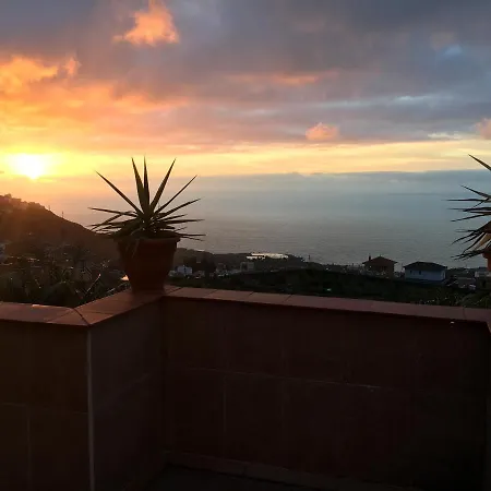 Panoramic Family Suite With Bbq